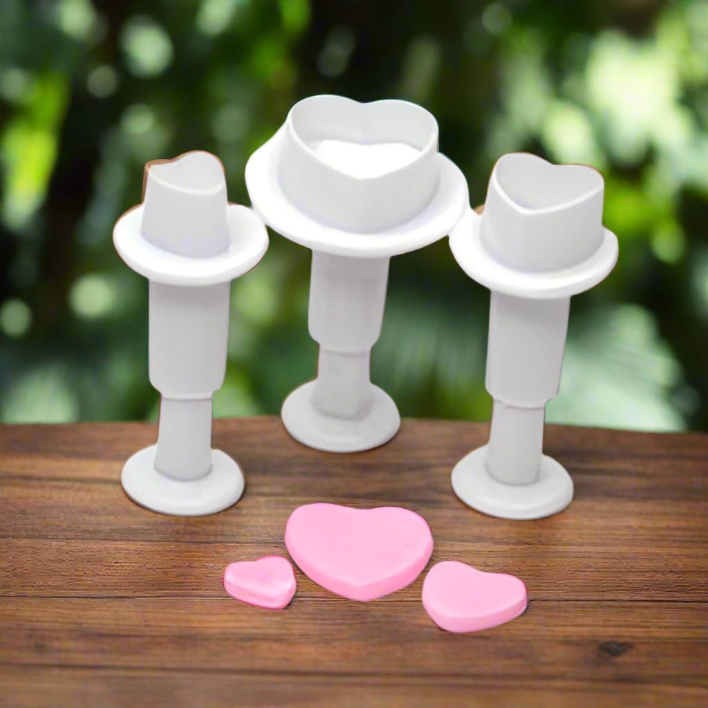 3pc Heart Plunger Set