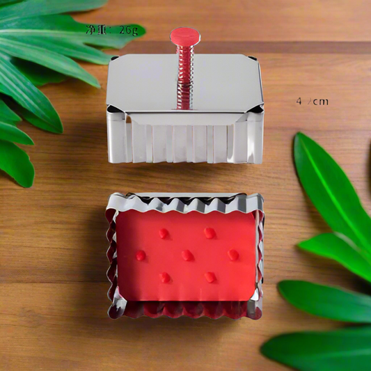 Square Lemon cream cutter